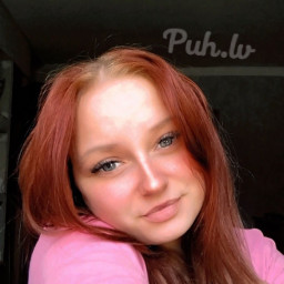 Sintija reine, 22