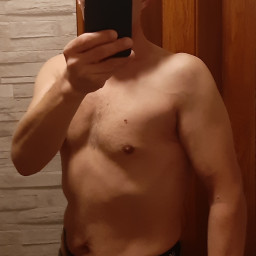 Aleks, 45
