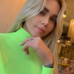 Helena, 27