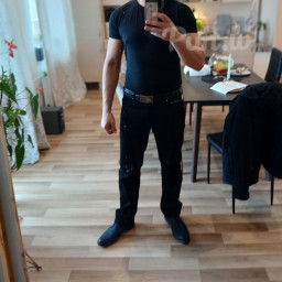 Mīlnieks, 35