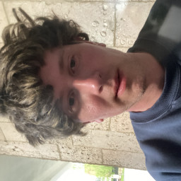 Andris, 38