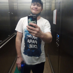 Виктор, 40