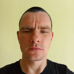 DMITRIJS, 40